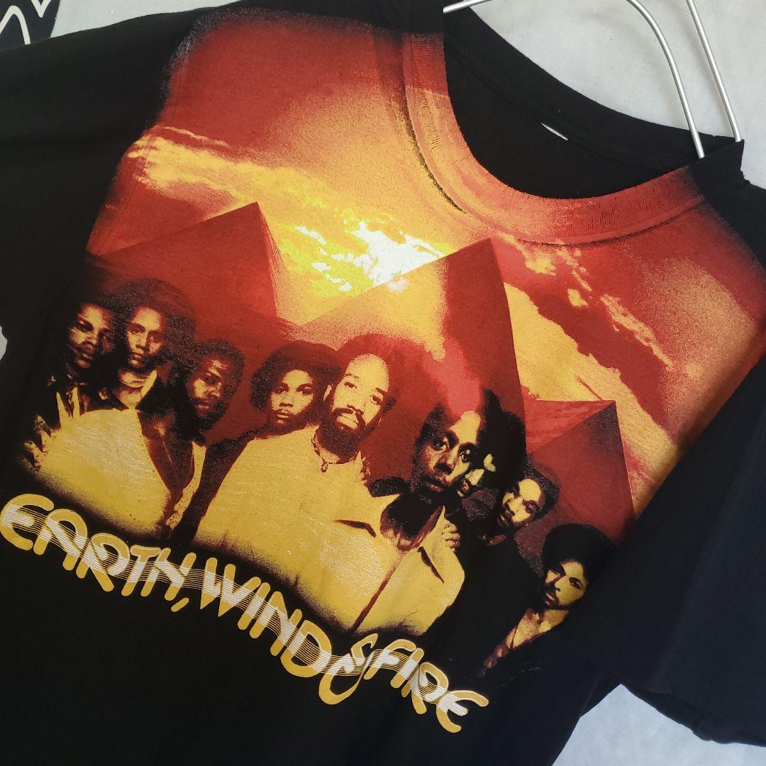 アース・ウィンド・アンド・ファイアー バンド Tシャツ 黒