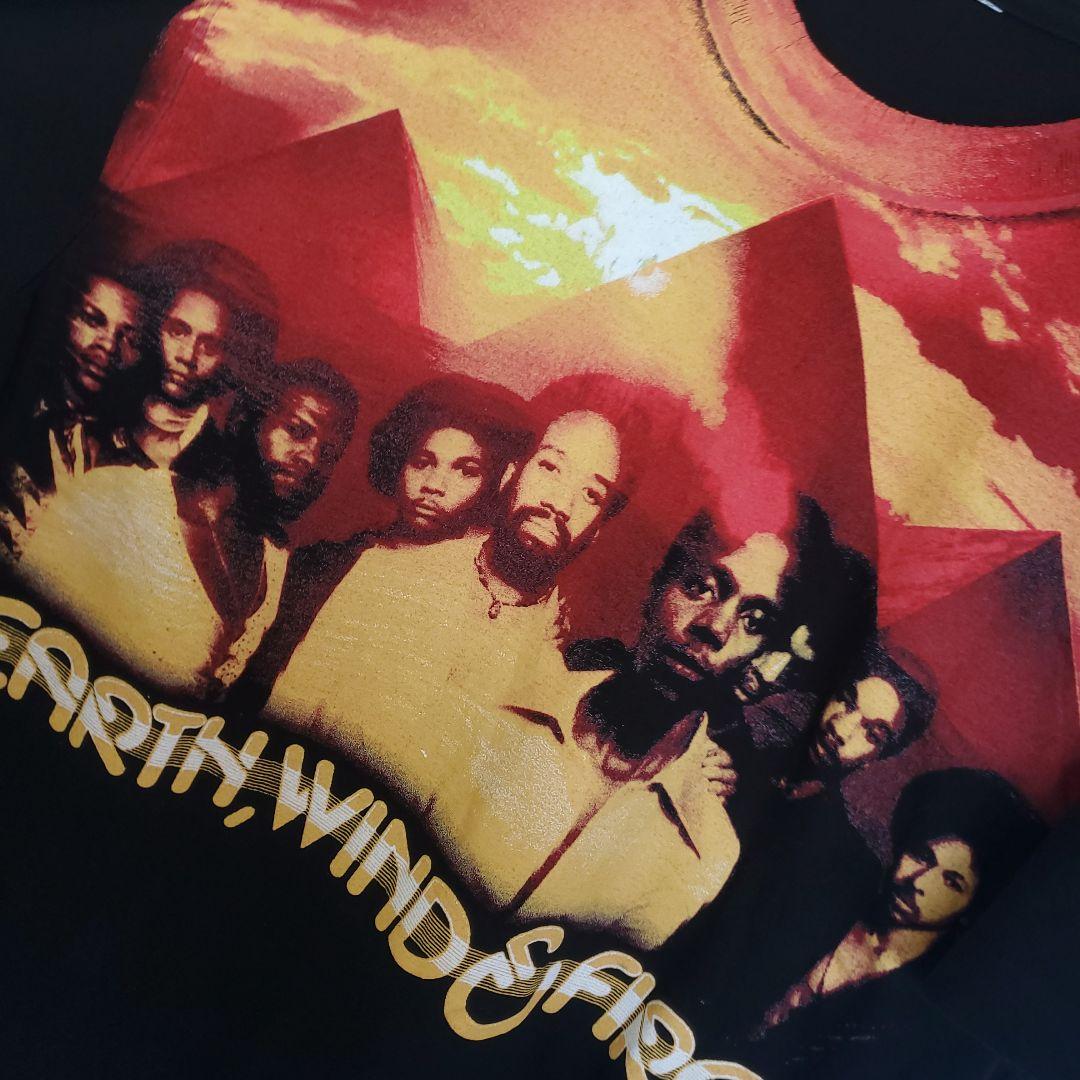 アース・ウィンド・アンド・ファイアー バンド Tシャツ 黒