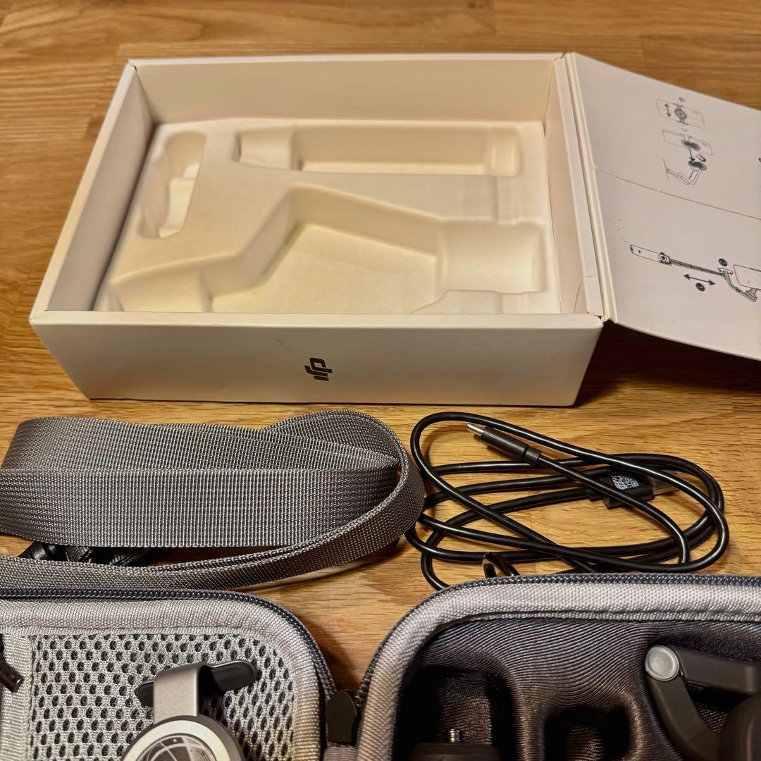 DJI OSMO MOBILE 6 （クイックリリースプレート、ケース付き）