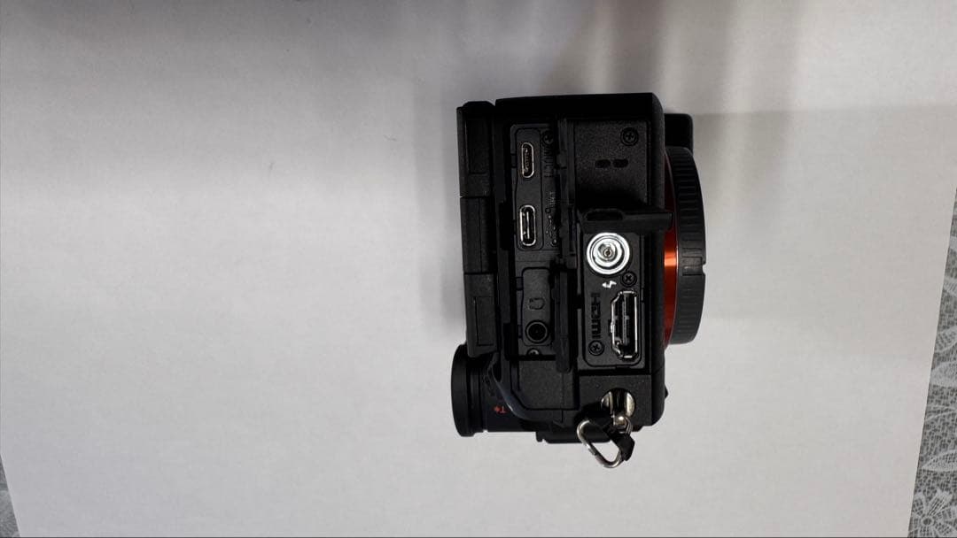 極上品　SONY α7R V ILCE-7RM5 ミラーレスカメラ