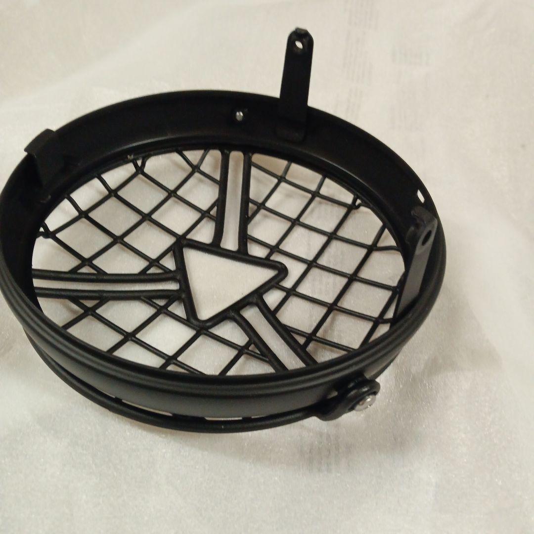 トライアンフ　ボンネビル、スクランブラーなどにライトストーンガード