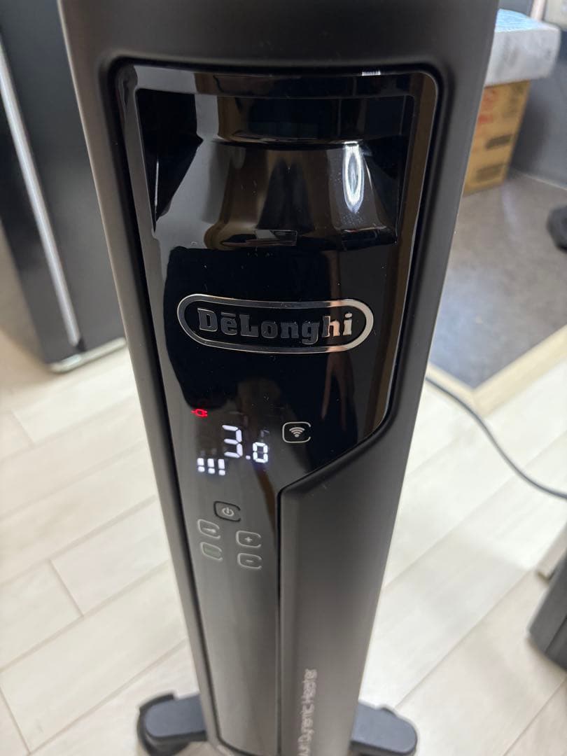 【新品同様】DeLonghi マルチダイナミックヒーター MDHAA12WIFI