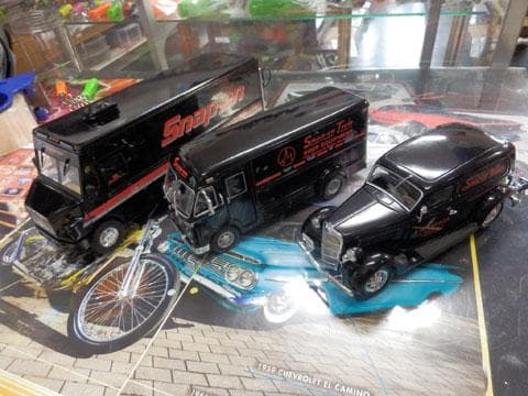 レアカラー　スナップオン　Snap-on　ツールバン　ミニカー　3台　ブラック