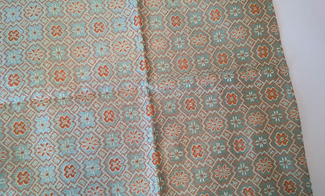 袋師土田友湖　隅入菱『菊花文緞子』袱紗帛紗　千家十職　茶道具出袱紗　共箱　表千家