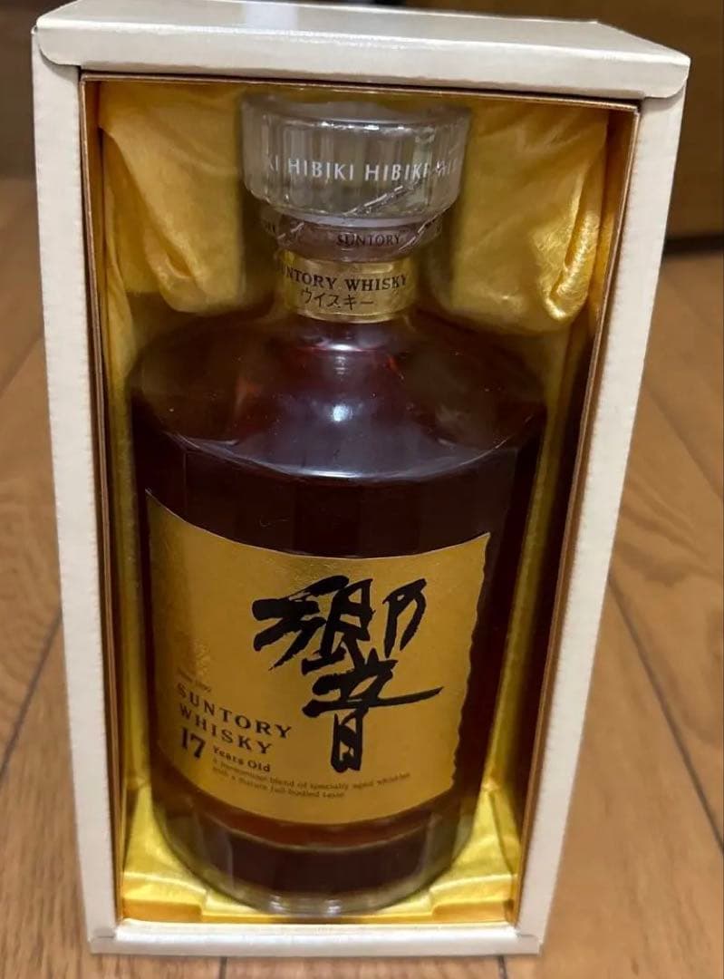 SUNTORY HIBIKI 17 Years Old 750ml 響