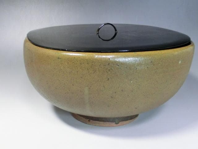 水指■蕎麦釉平水指 漆器蓋 ソバ釉薬 箱入り 菓子鉢 お茶道具 時代物 骨董品■