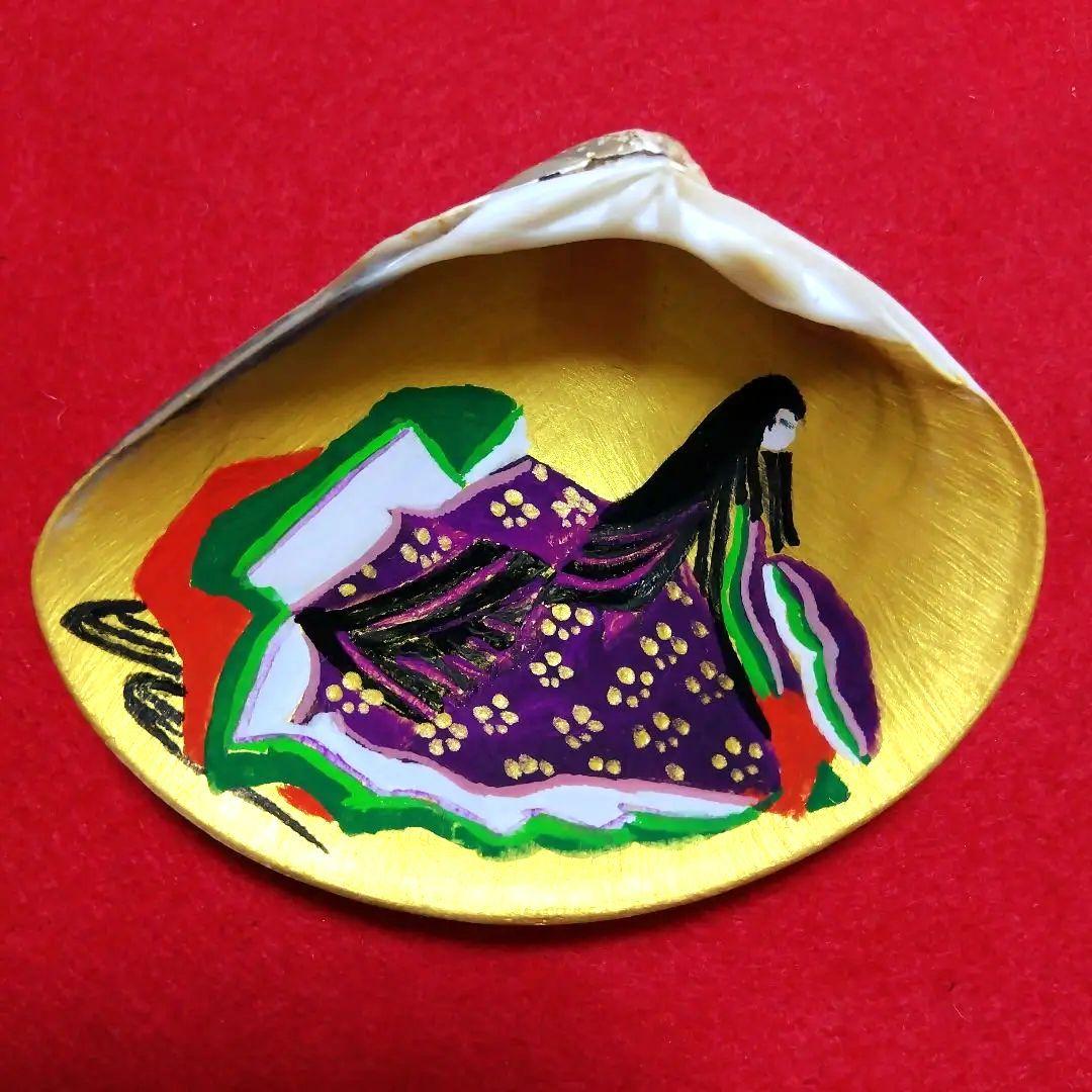 新品　紫式部　はまぐり　手描き　貝合わせ　7.5×6　桐板台　インテリア飾り