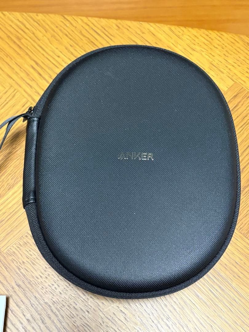 Anker PowerConf H700（ワイヤレスヘッドセット）充電スタンド付