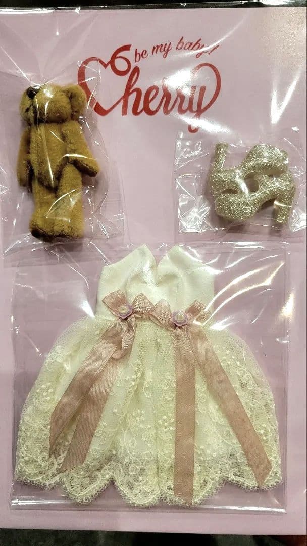 be my baby Cherry チェリーちゃん　ドレス