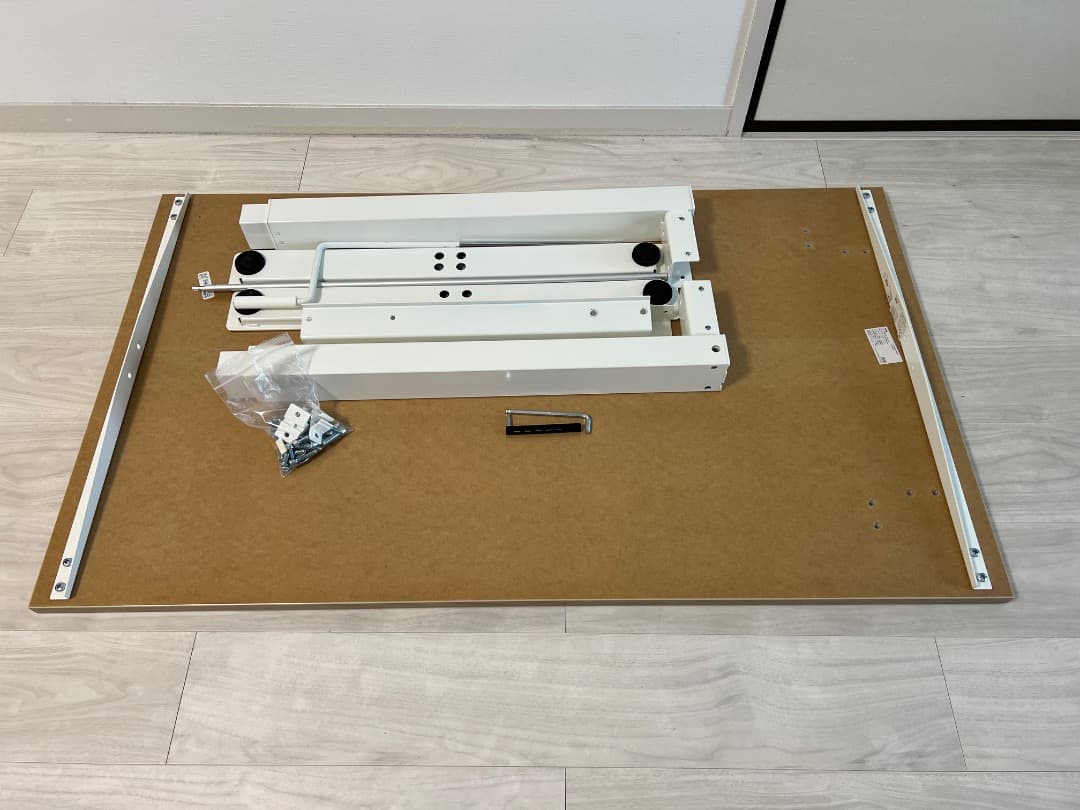 ベージュ合板ハンドル式パソコンデスク「6月6日掲載終了」