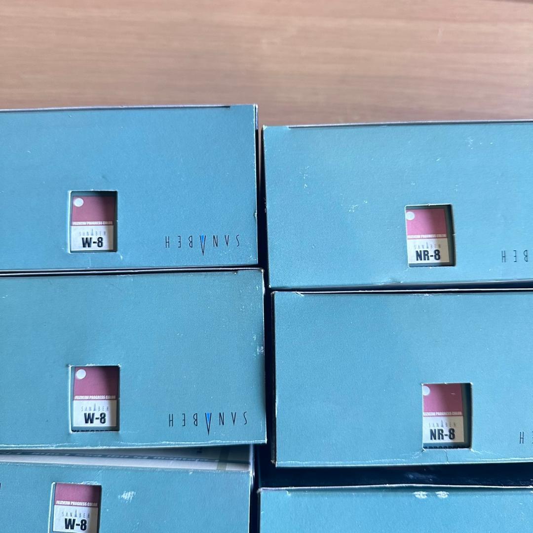 やじろべい イゴラ ロイヤル　カラー剤 126本　サナビ228本