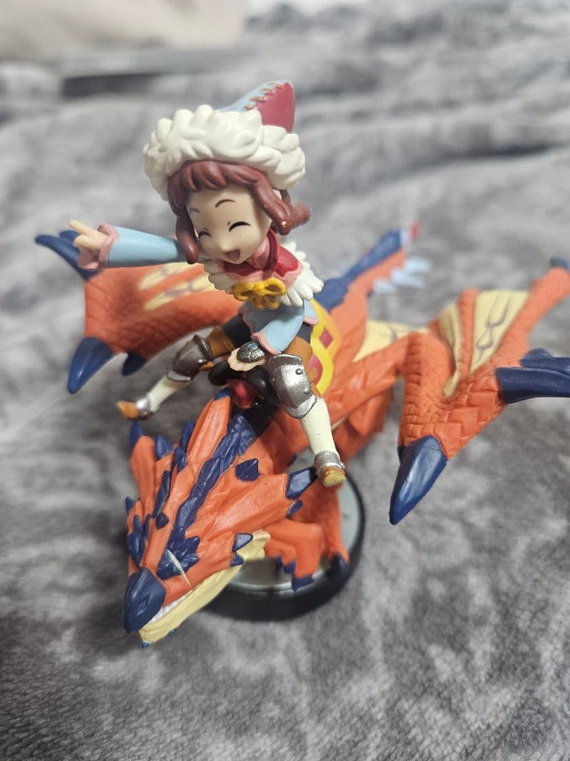 amiibo　リオレウス&女の子