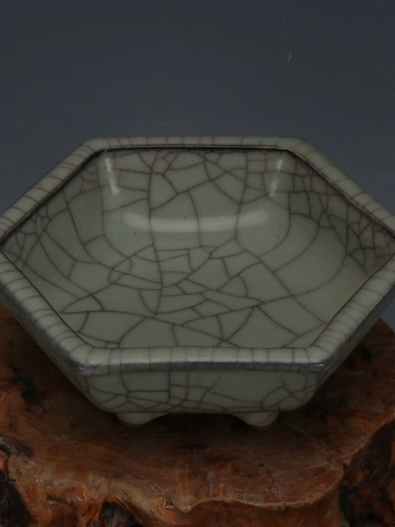 宋官窯六角筆洗 書道具 文房具 現代工芸品 美術品 置物