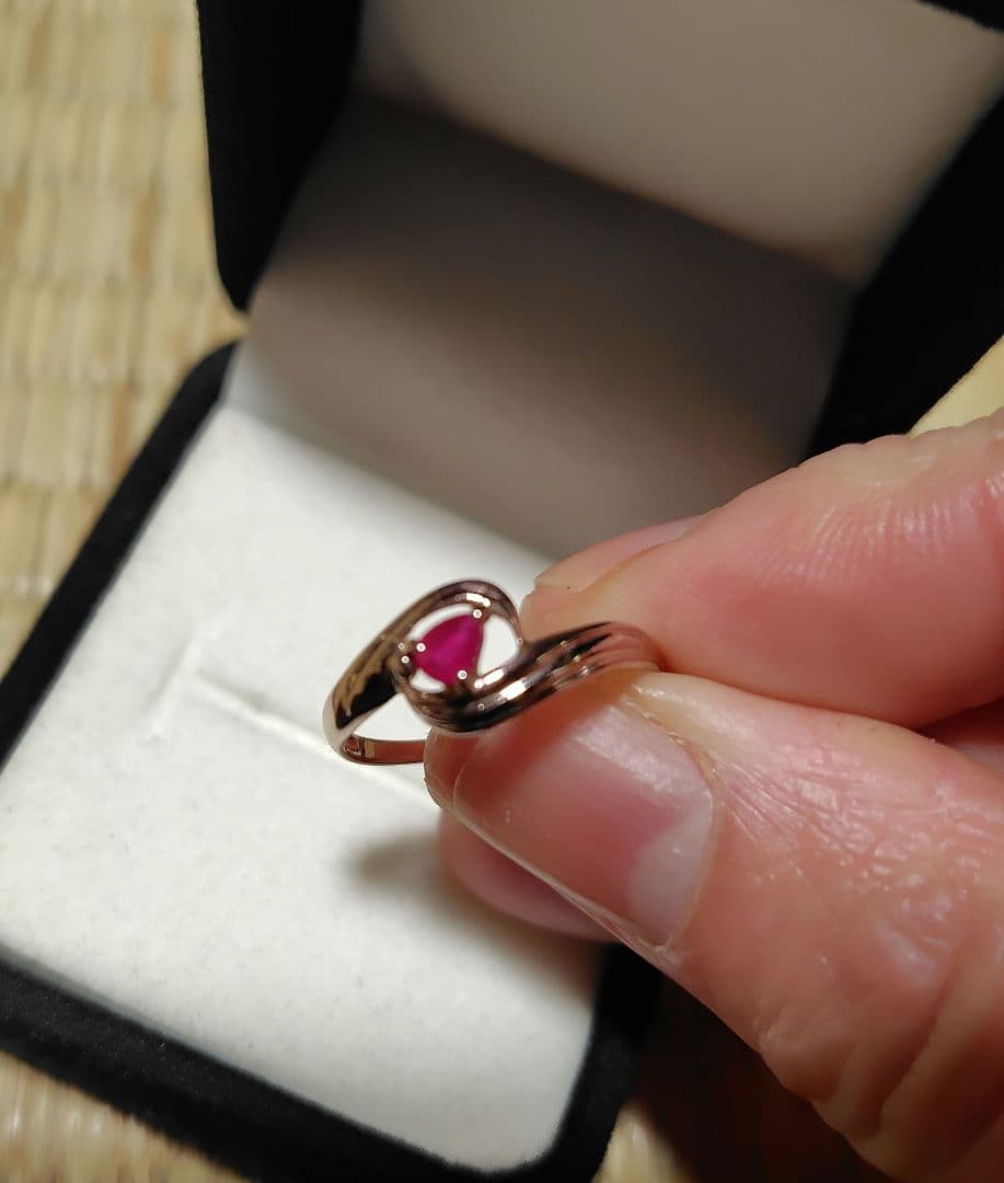 K10 リング　ルビー