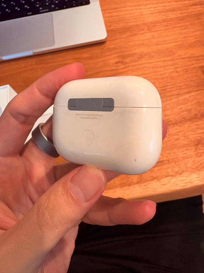 AirPods Pro2本体 ＆MagSafeケース、ライトニングケーブル