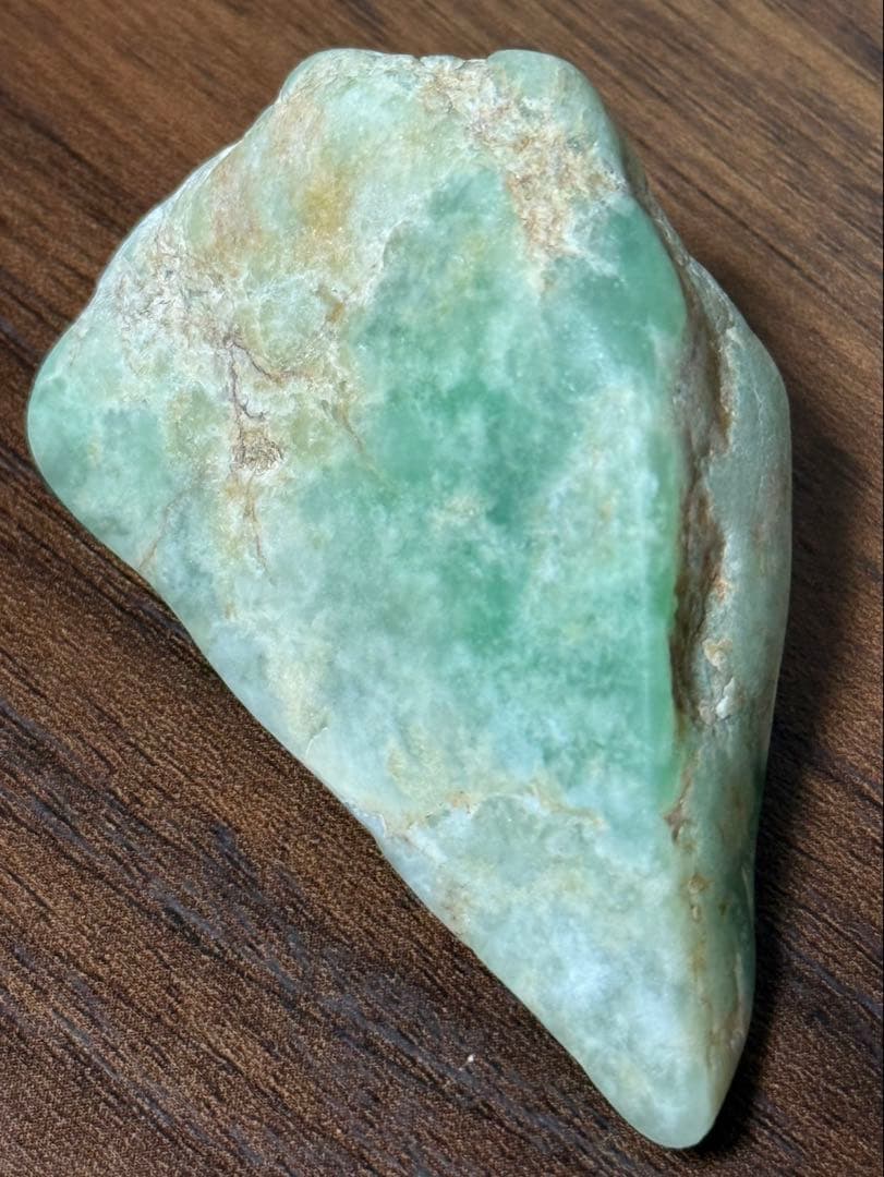 【コレクター放出品】糸魚川翡翠　鮮やかな翠色　70年以上前に採石された翡翠