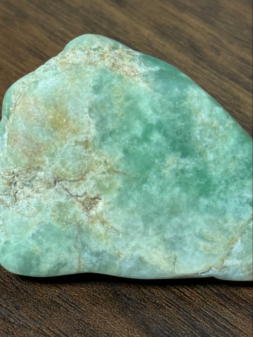 【コレクター放出品】糸魚川翡翠　鮮やかな翠色　70年以上前に採石された翡翠