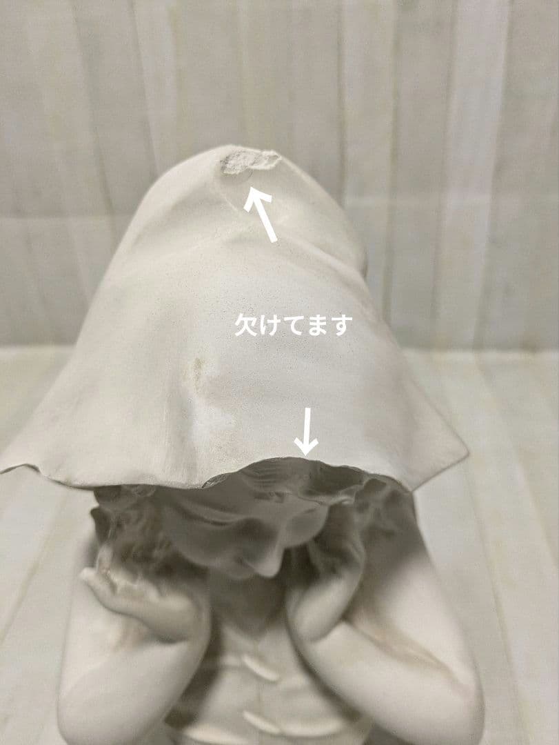 石膏オブジェ女性　湯浴みするヴィーナス像　微笑む少女の胸像