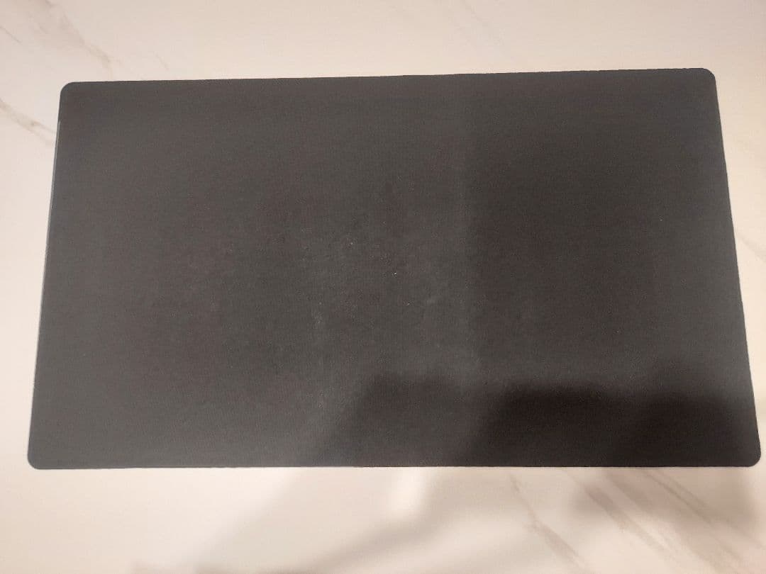 超貴重！海外ポケモンセンター限定 電撃ピカチュウ プレイマット