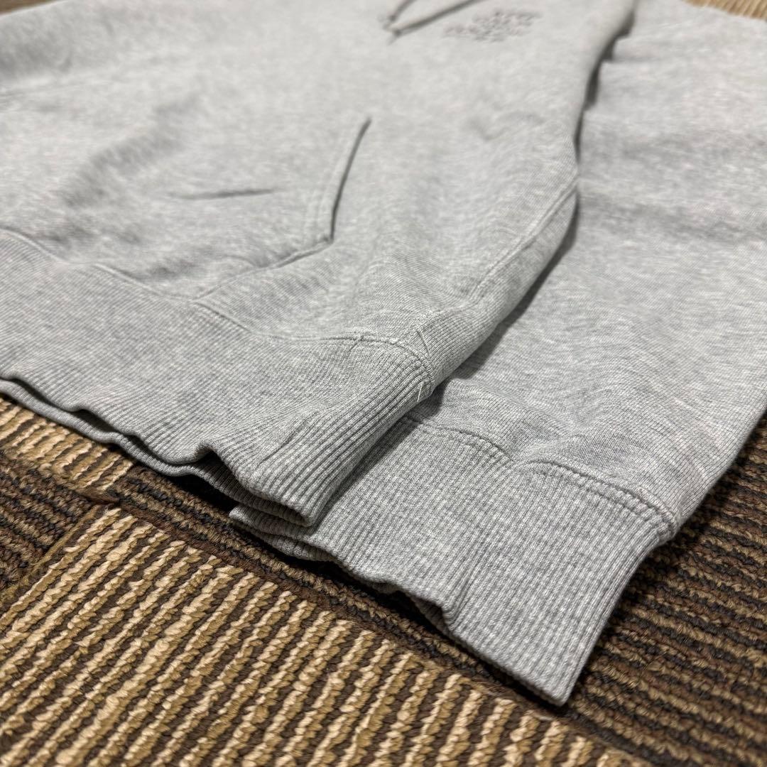 F.C.Real Bristol グレー パーカー 美品