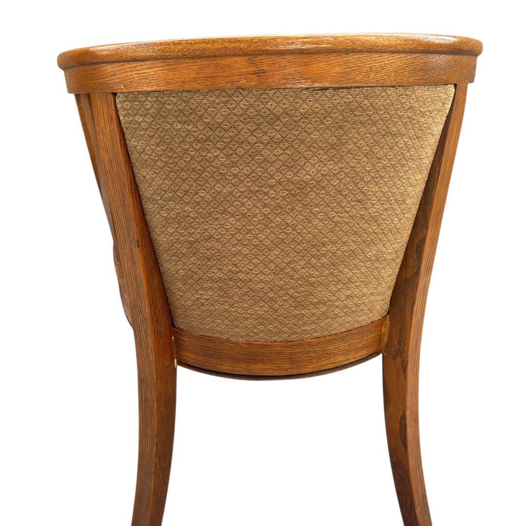 ② アンティーク 椅子 ヴィンテージ インテリア 木製チェア　スタッズ　ベージュ