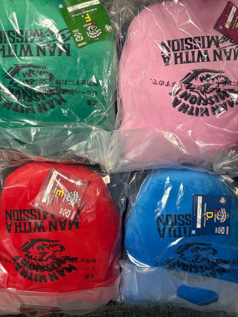 フ*中様 一番くじ MAN WITH　A MISSION クッションD賞E賞F賞