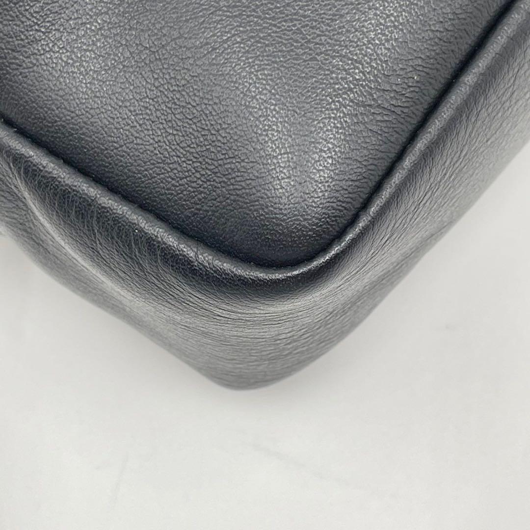 【未使用級】 J&M DAVIDSON ショルダーバッグ チェーン ペブルミニ