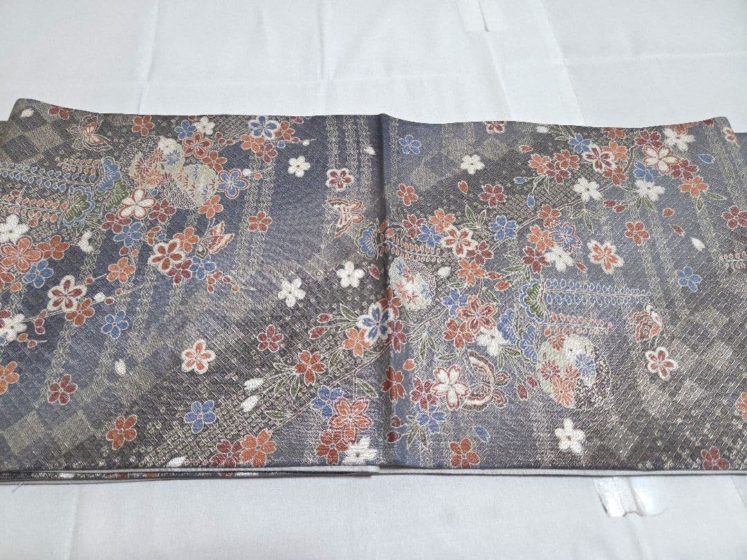 A◆着物くつろぎ 五条更紗 金糸 桜 雪輪 藤 蝶 全通 正絹 フォーマルな袋帯