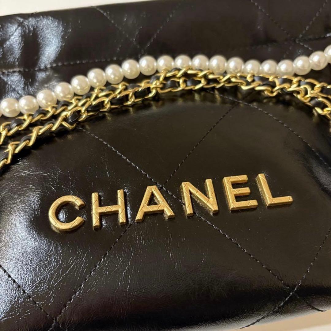 CHANEL ノベルティ チェーンバッグ パール ポーチ付き