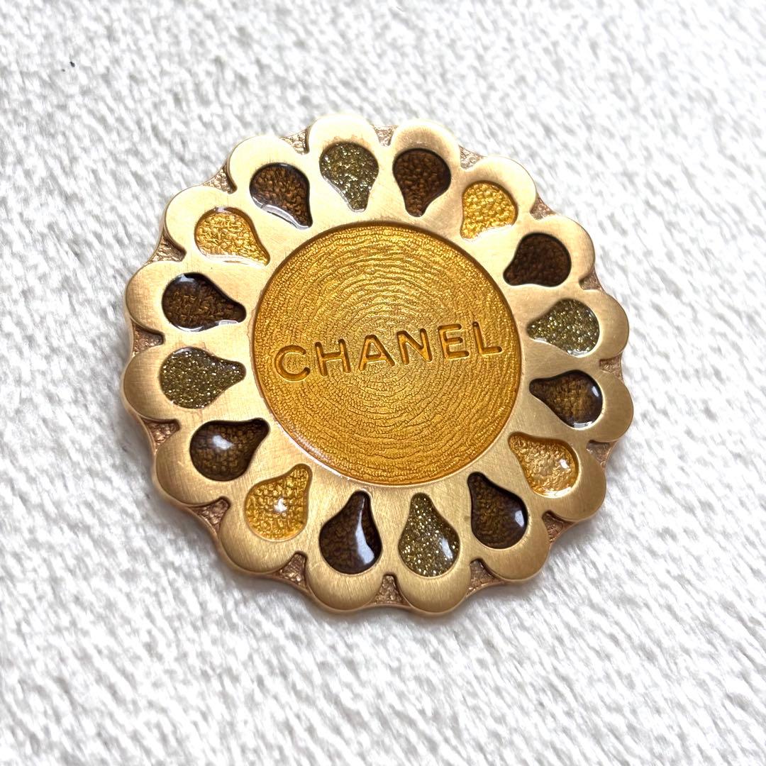 【美品】CHANEL (シャネル) ゴールド ブローチ 箱付き 99A刻印