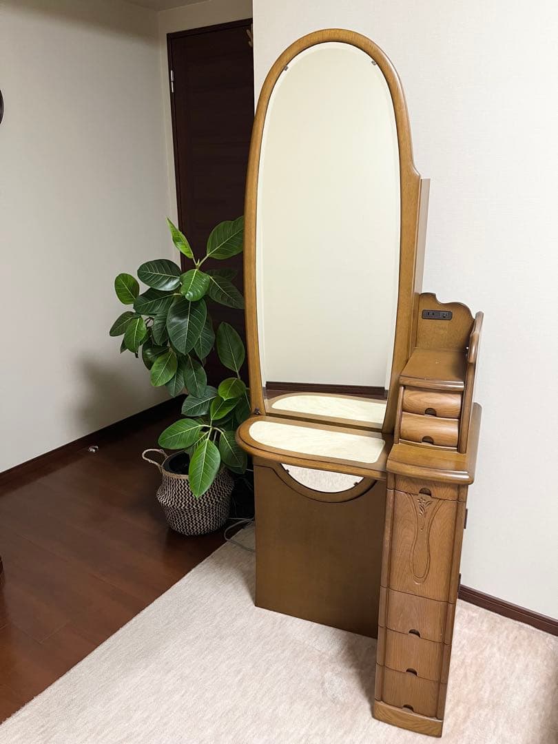 【１月８日出品終了】ドレッサー　鏡台 姿見　化粧台　ナラ材