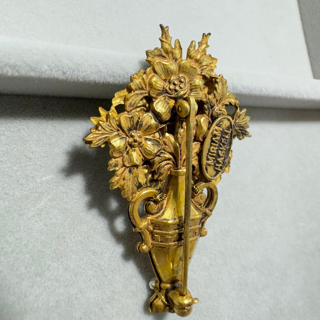 【ヴィンテージ】MIRIAM HASKELL ブローチ　ゴールド　ストーン