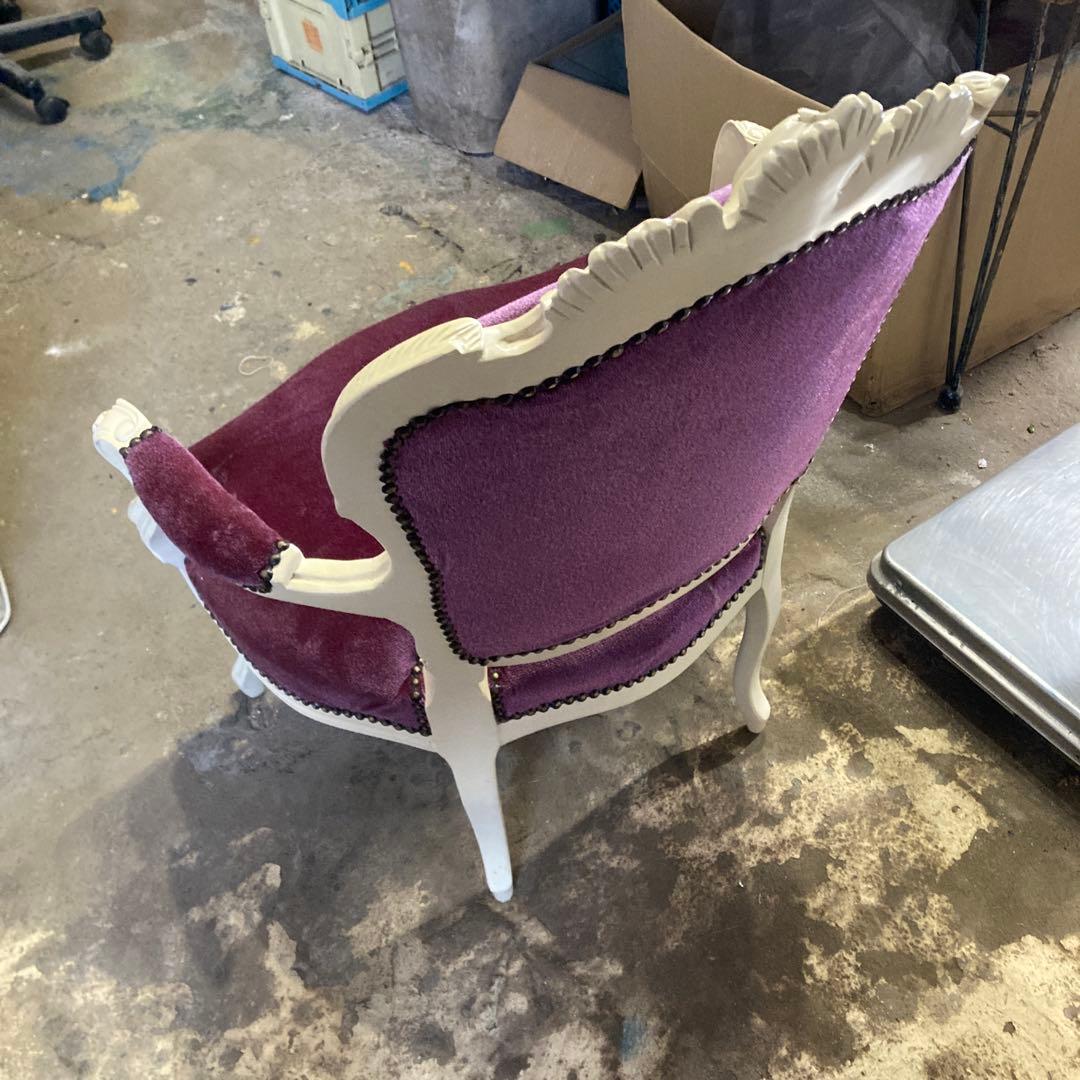 ケ*ブ様 ロココ調 猫脚 アームチェア 木彫 白と紫 B