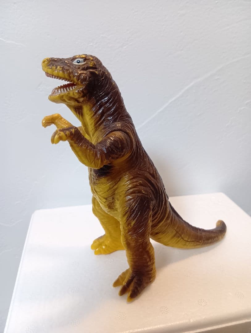 【当時物・希少・昭和レトロ】チラノザウルス　日東河田ソフト怪獣シリーズ