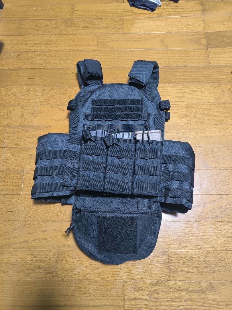 大幅値下げ可能 プレートキャリア ユーティリティポーチ付き