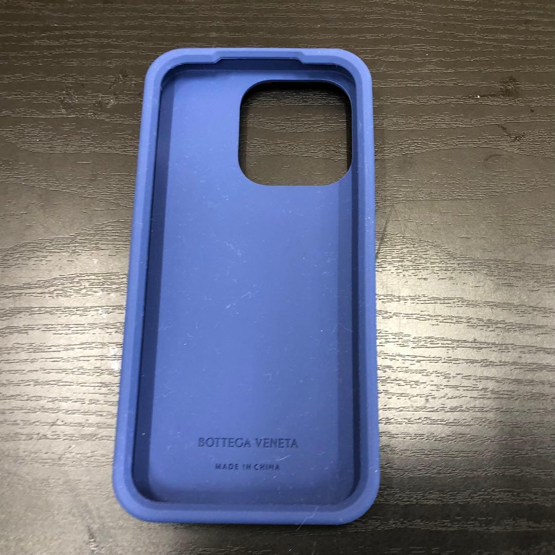 未使用 ボッテガヴェネタ スマホケース iPhone14PRO用 赤x青