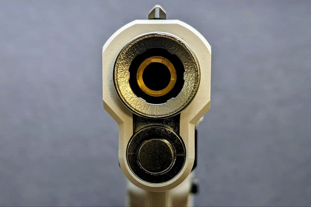 【新品・未使用】ハイキャパ ホワイト D.O.R