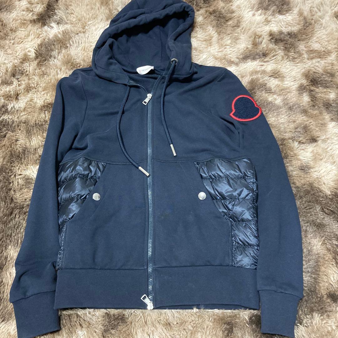 MONCLER ネイビー フード付きパーカー