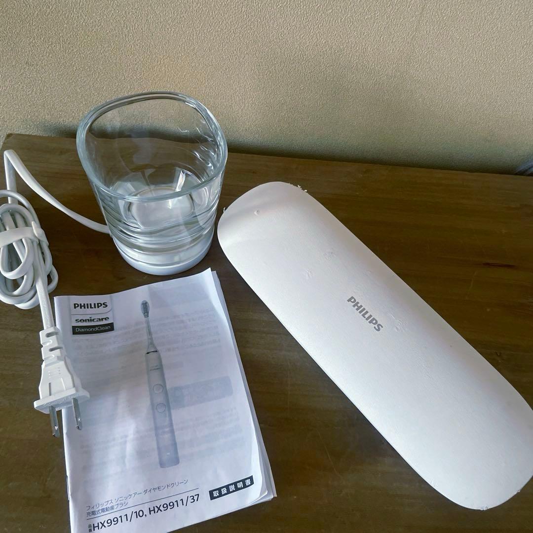 [充電式電動歯ブラシ]ソニッケアー　ダイヤモンドクリーンHX9911/10 本体