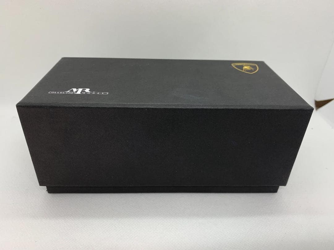 MR 1/43 ランボルギーニ Aventador SVJ