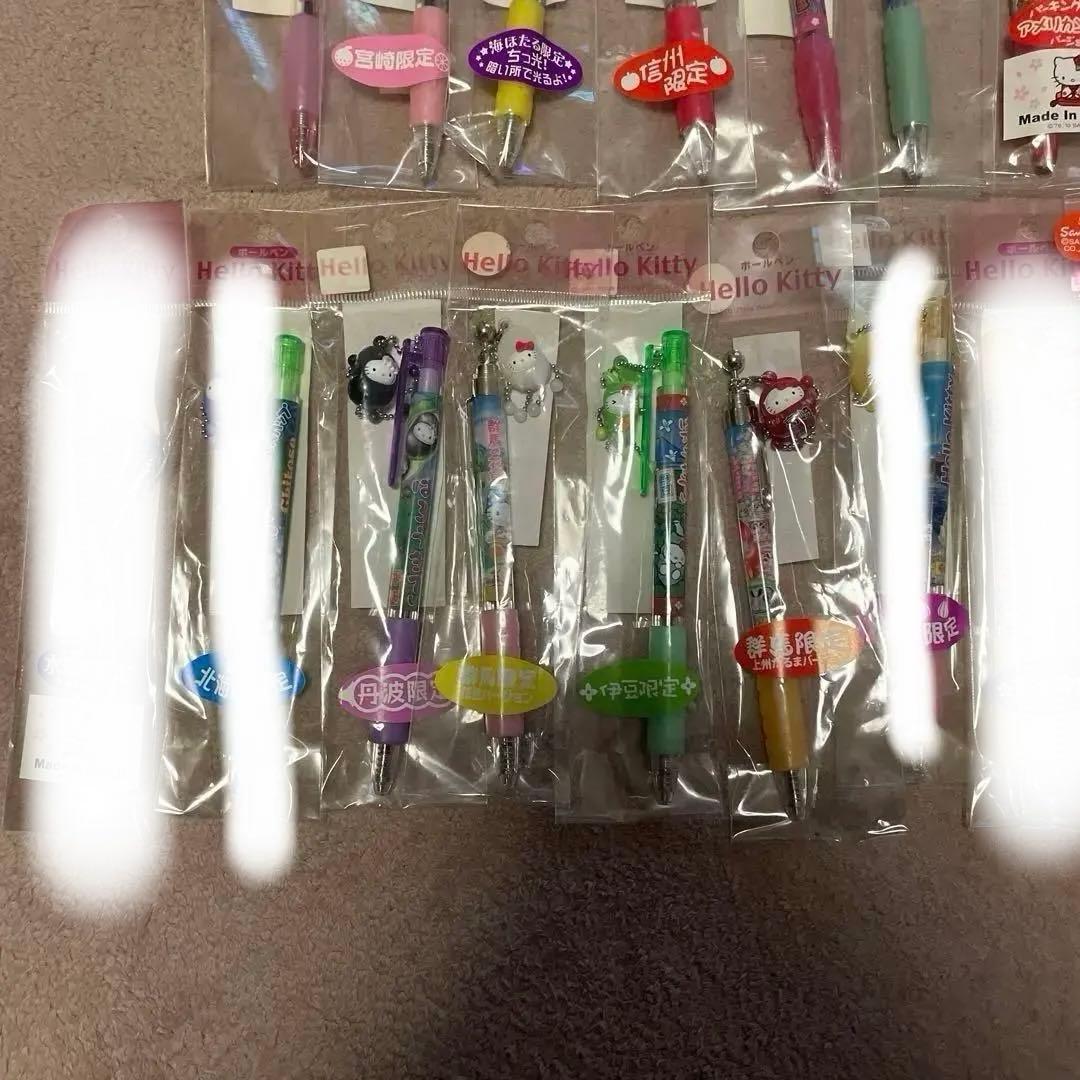 ご当地キティ　ストラップ付きボールペン　19本セット