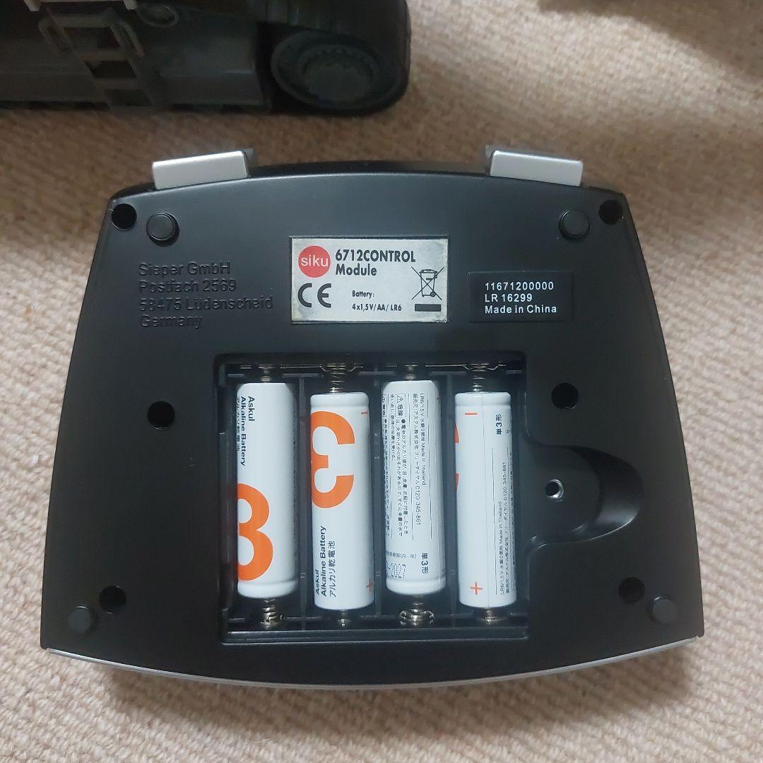 siku CONTROL1:32 ラジコンショベルカーLIEBHERR R980