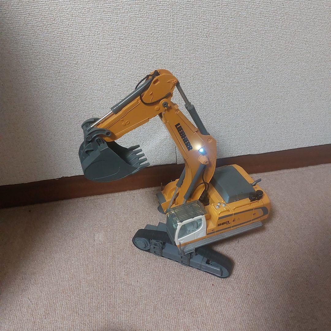 siku CONTROL1:32 ラジコンショベルカーLIEBHERR R980