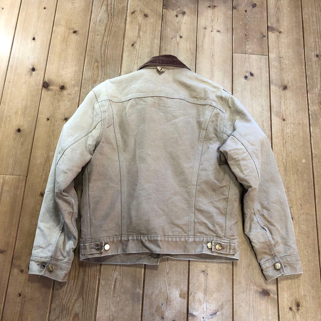 カーハート　トラッカージャケット