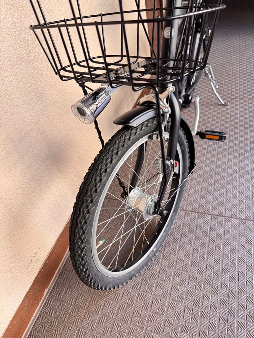 【直接引き取りのみ】ブリヂストン VEGAS 20インチ T.Xクロツヤケシ