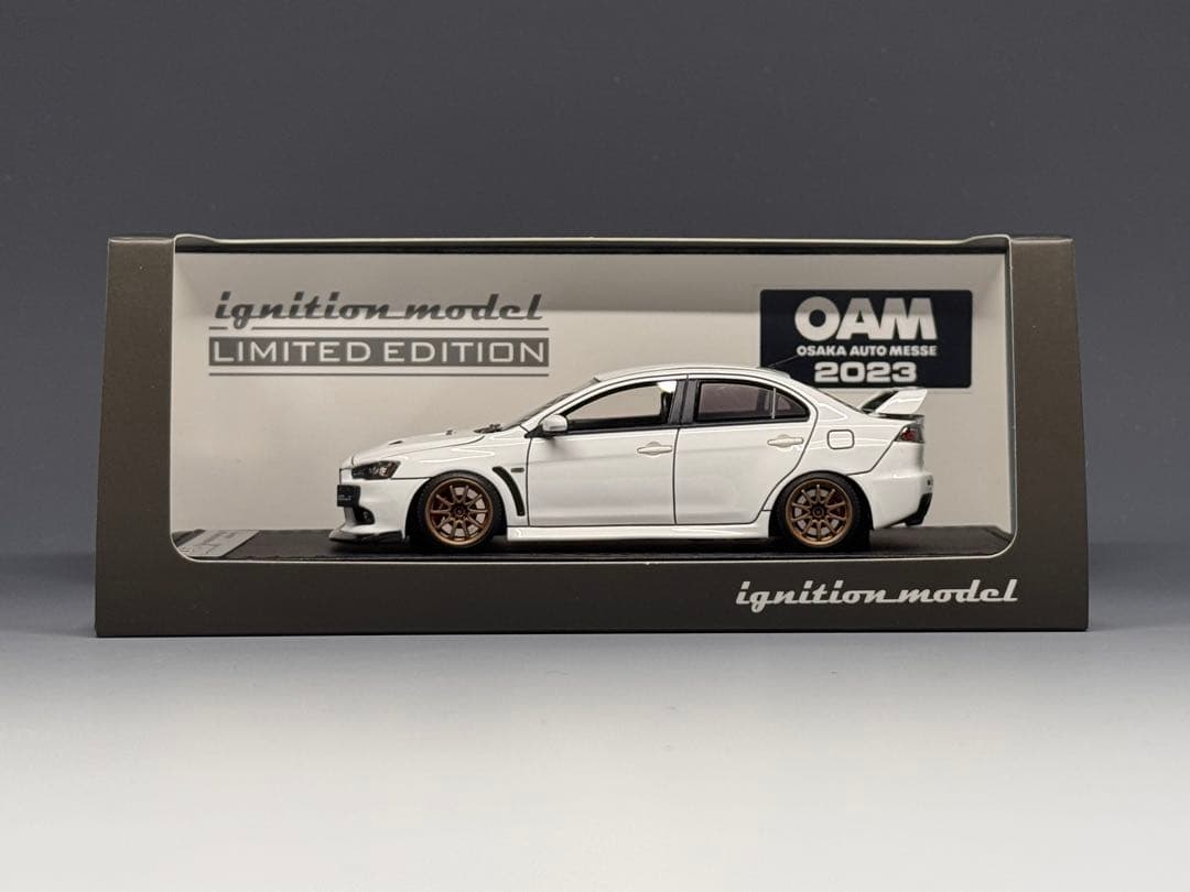 IG 1/43 三菱 ランサーエボリューション Ⅹ ホワイトCZ4A 2566