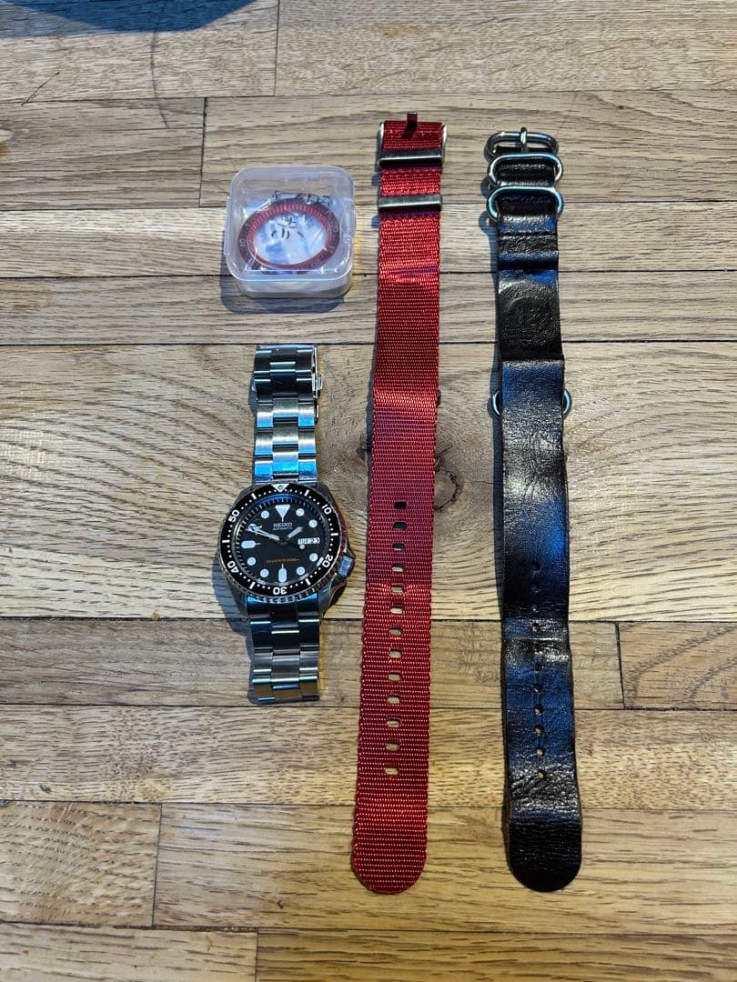 廃盤SEIKO セイコーブラックボーイSKX007 7S26おまけ付き