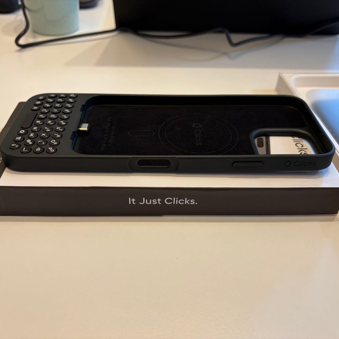 Clicks Keyboard iPhone 16 Pro Max用ケース