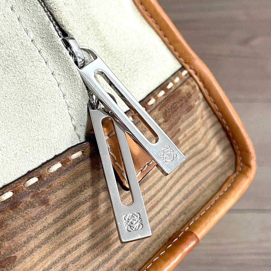 超希少/ロエベ　ハンドバッグ　アマソナ36 アナグラム　2007年限定　ベージュ