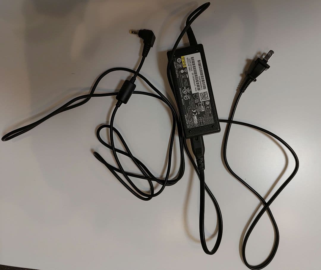 Windowsノート本体 LIFEBOOK A576/PX